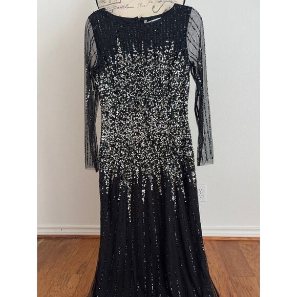 B69 Mac Duggal Long Gown Womens 6 Sequined Glam Formal  Modest Elegant Sparkly - Picture 5 of 10